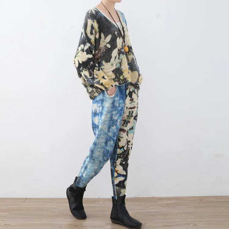 2018 new spring two pieces blue prints knit sweater and casual patchwork floral pants