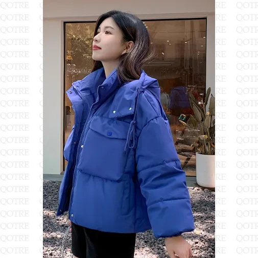 Bellows Pocket Cropped Puffer Jacket