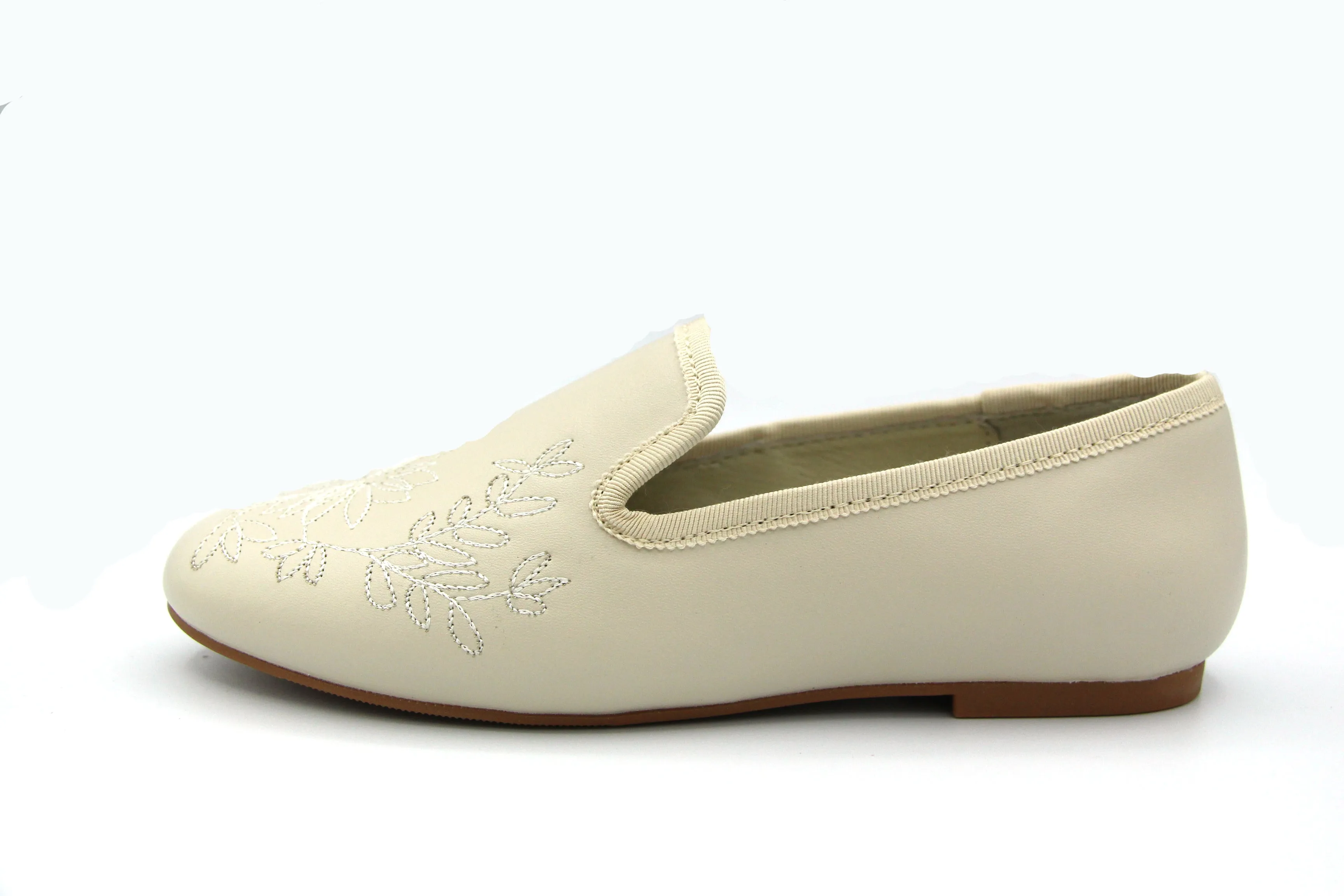 Boutaccelli  Beige Leather Embroidered Slip On  Fine