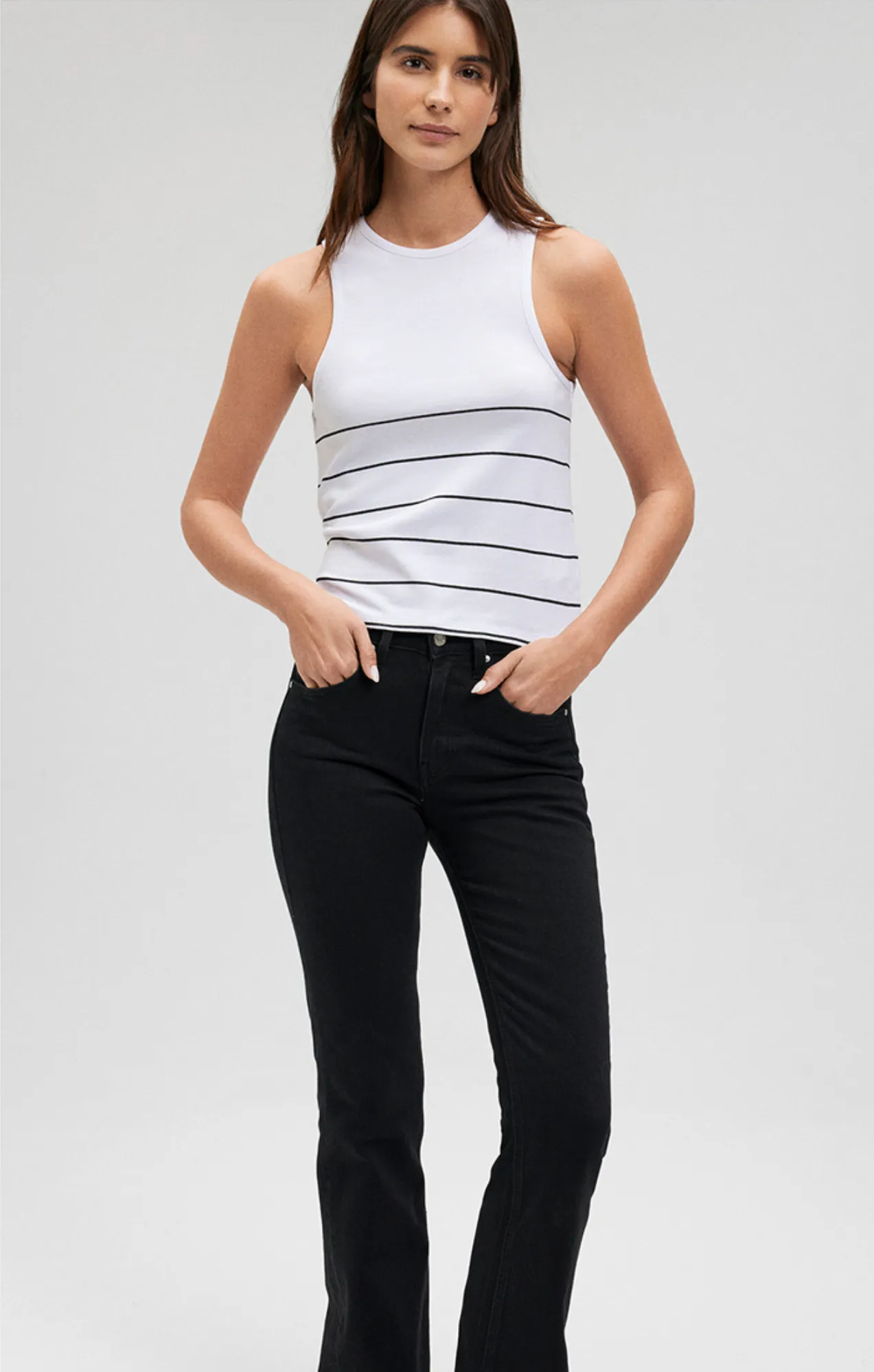 CASUAL TANK TOP IN BLACK STRIPE