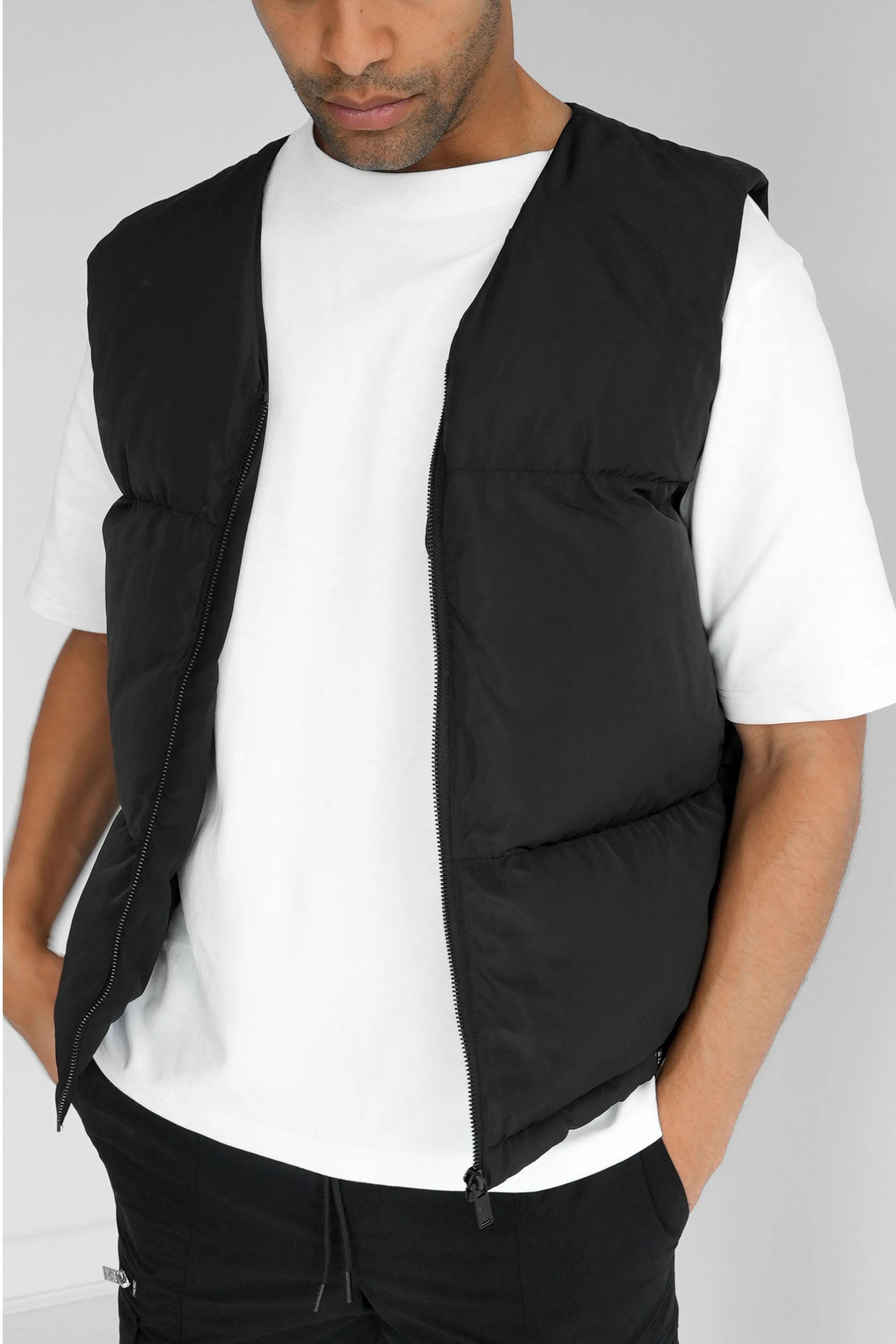 Cropped Puffer Gilet - Black