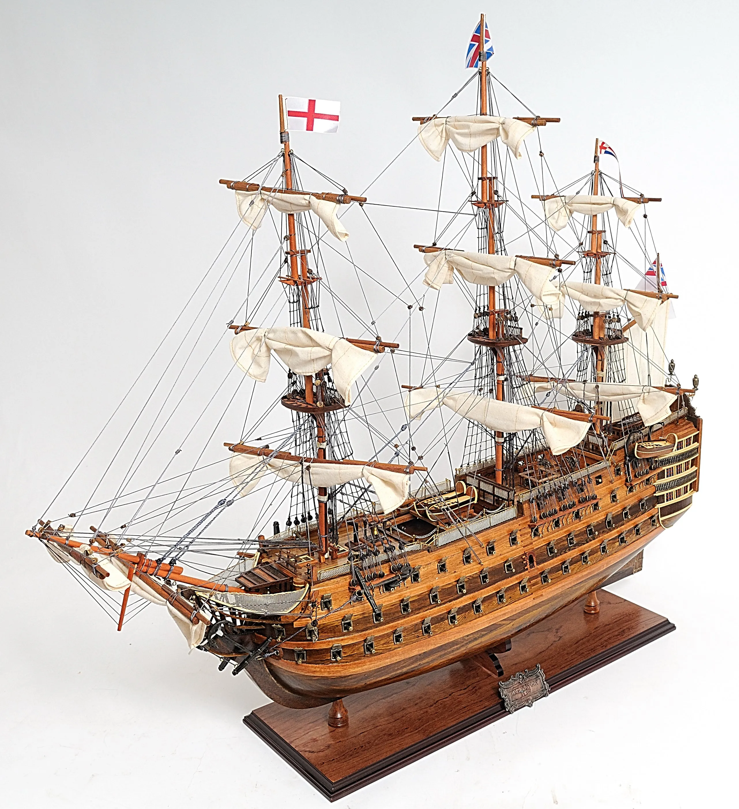 HMS Victory Admiral Nelsons Flagship Tall Ship Midsize EE Wood Model Sailboat Assembled