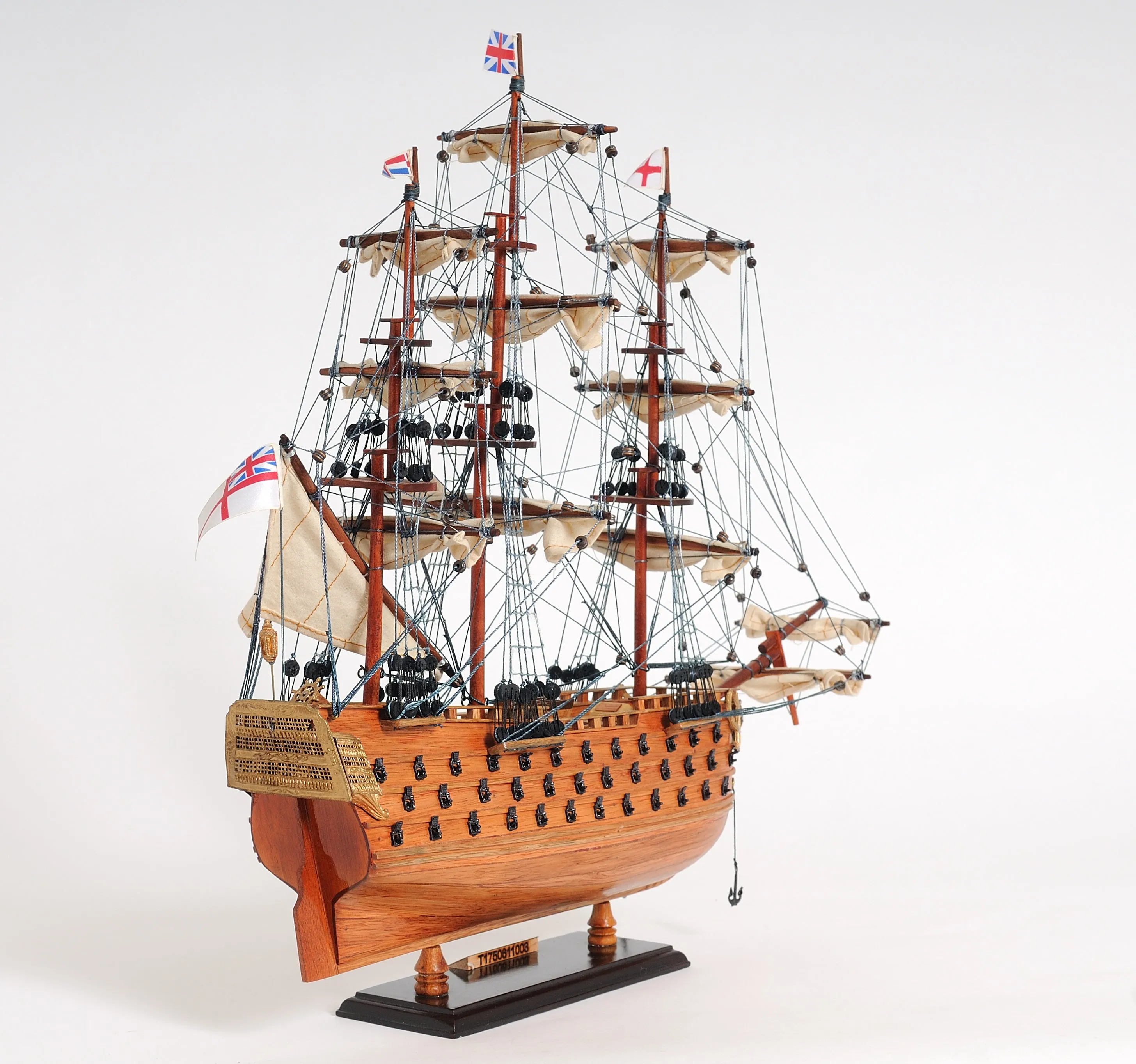 HMS Victory Small Tallship Wood Model Sailboat Assembled