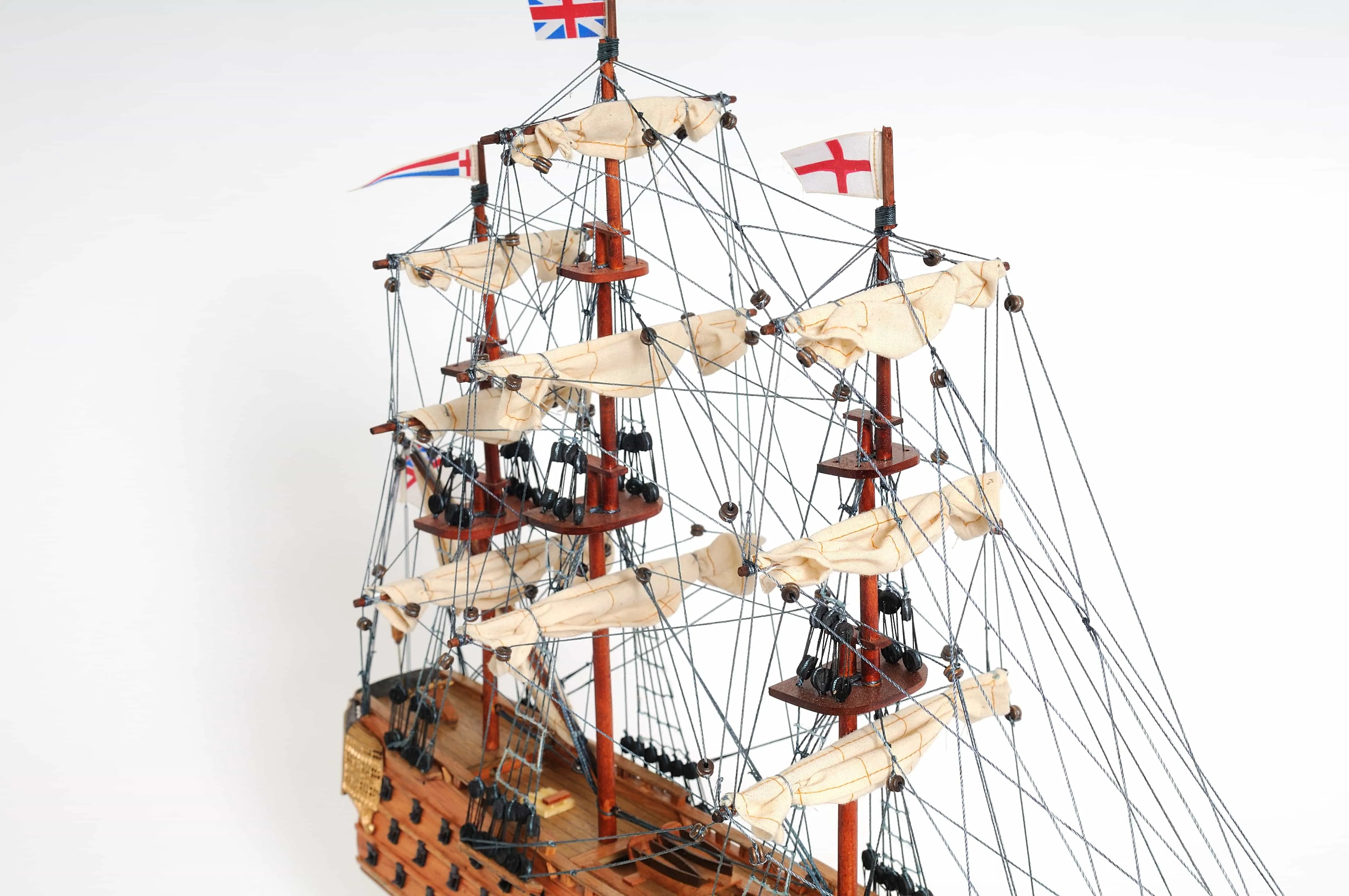 HMS Victory Small Tallship Wood Model Sailboat Assembled