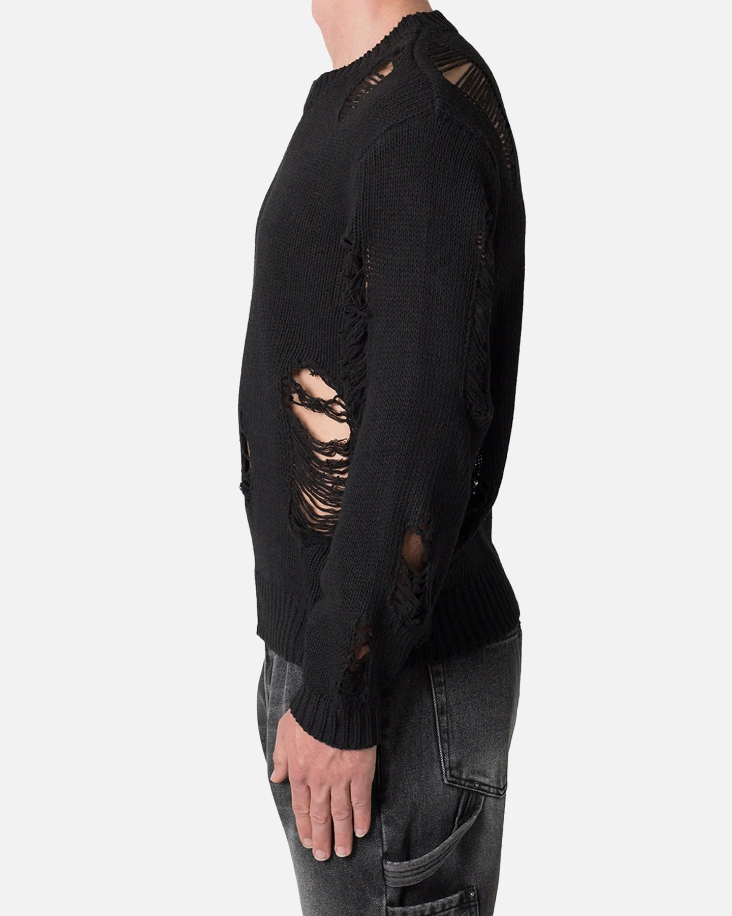 MNML Distressed Sweater Black