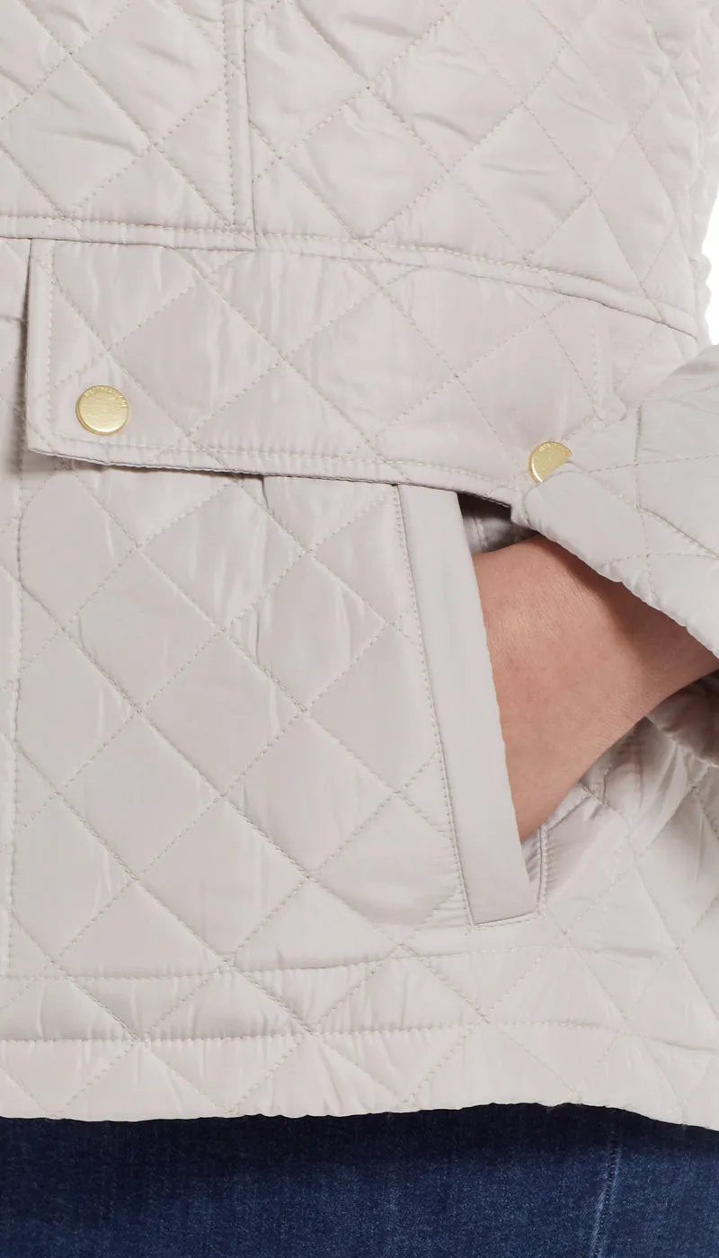 MODERN QUILTED BARN JACKET