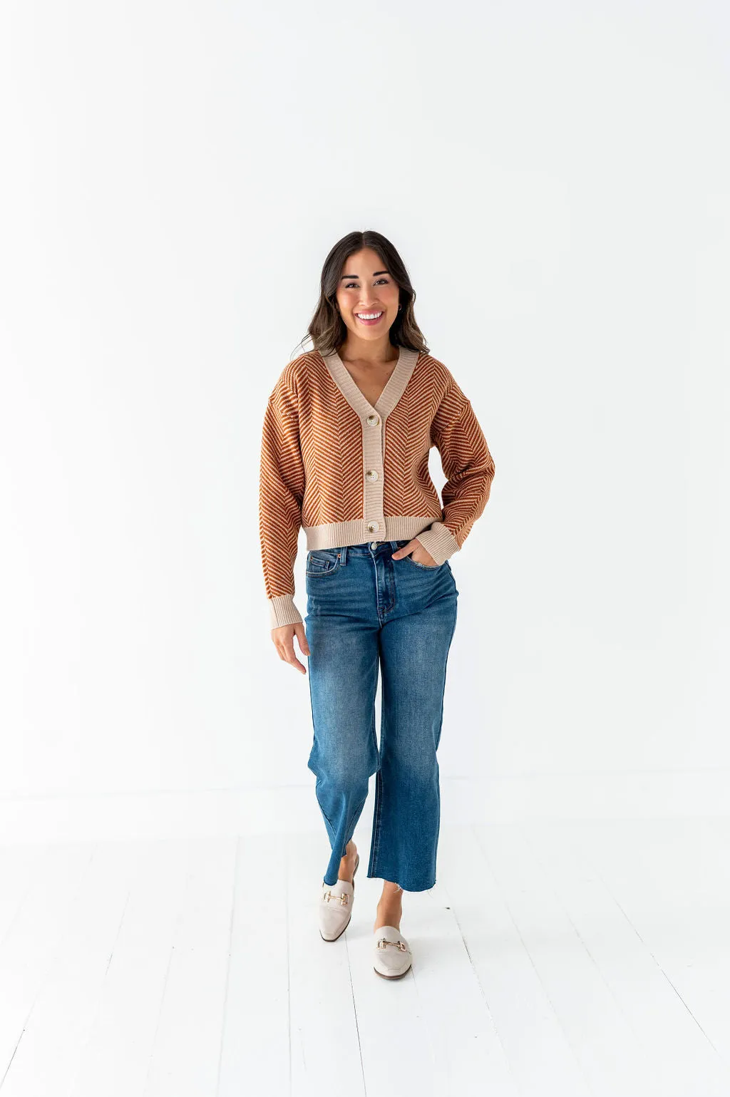 Ravi Cropped Cardigan in Rust