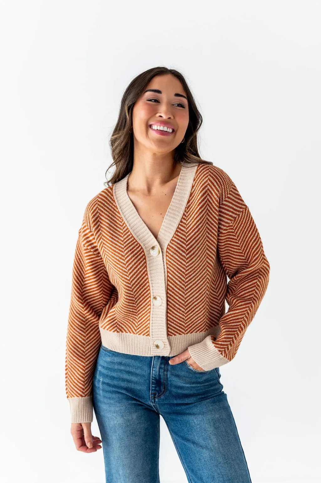 Ravi Cropped Cardigan in Rust