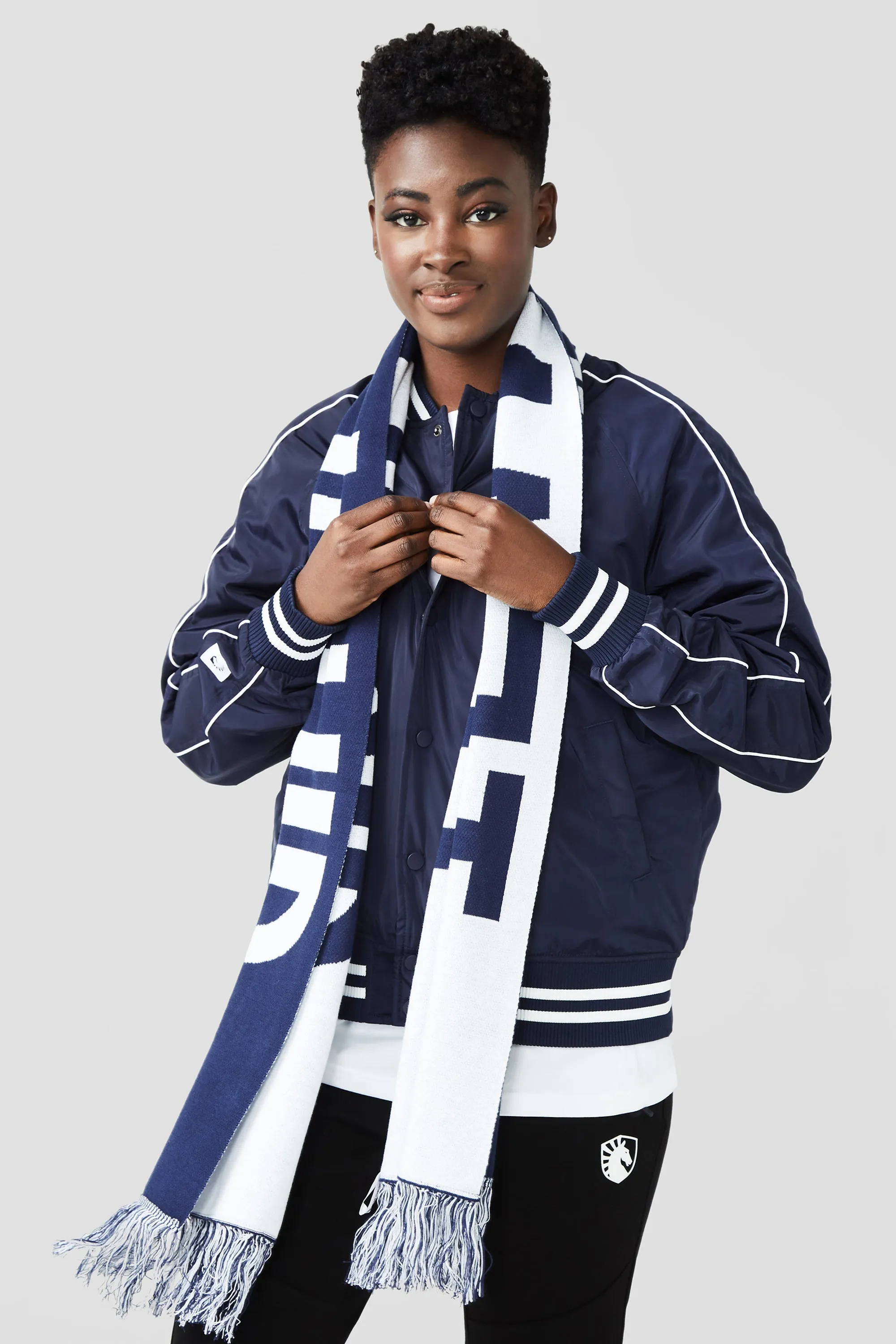 SOCCER SCARF