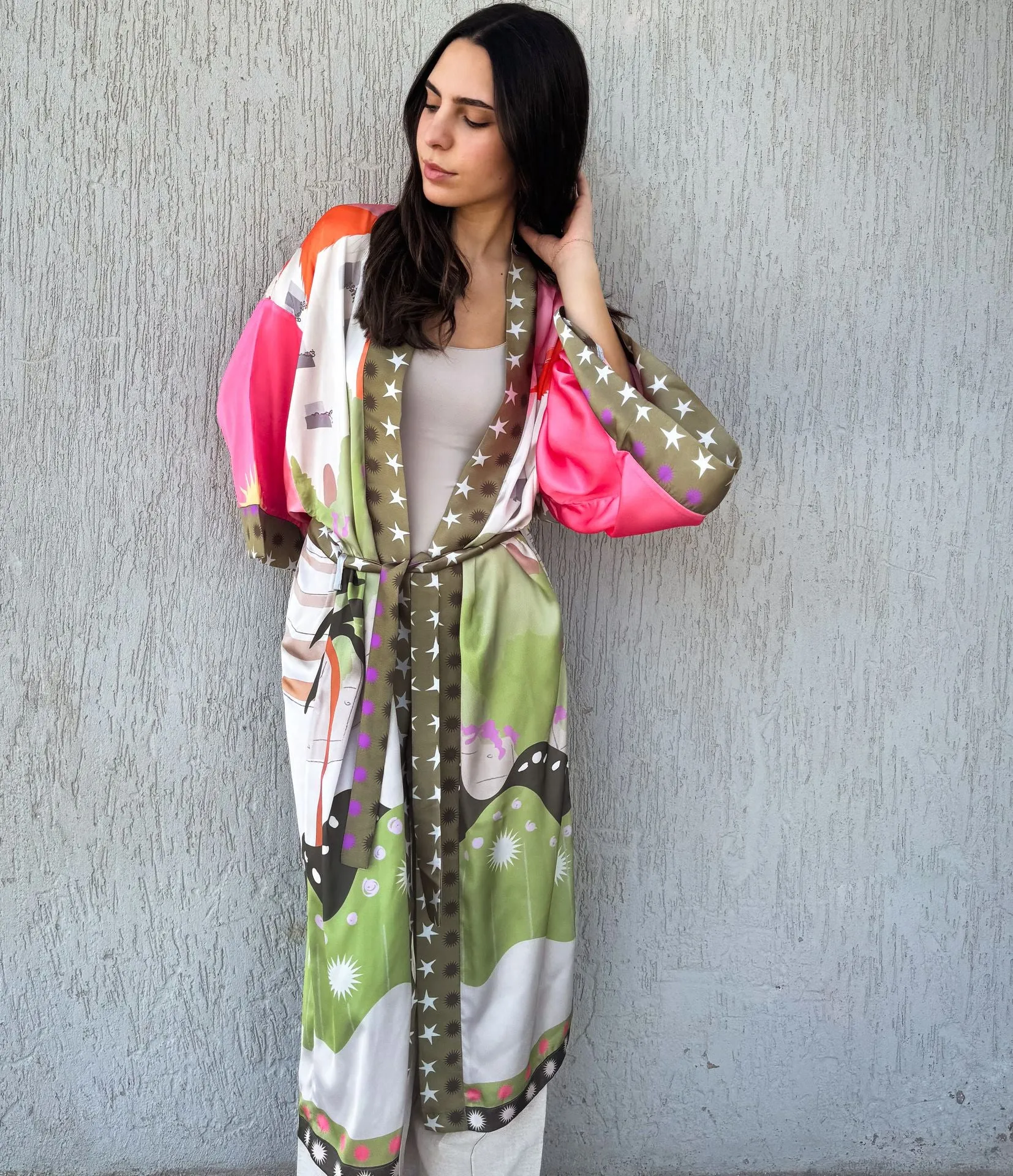 The Valley Satin Kimono Pink