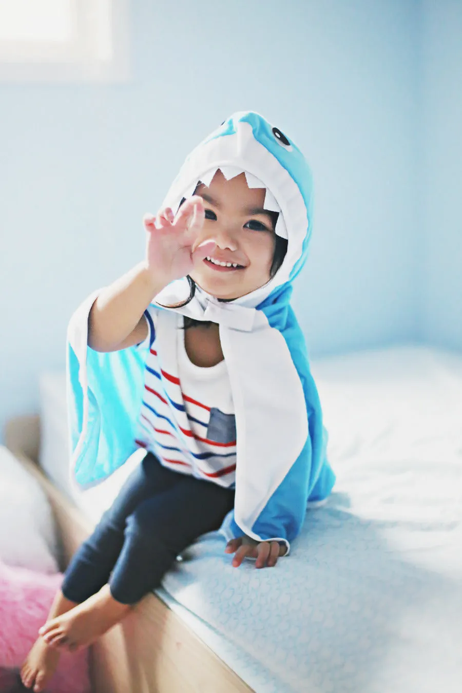 Toddler Shark Cape