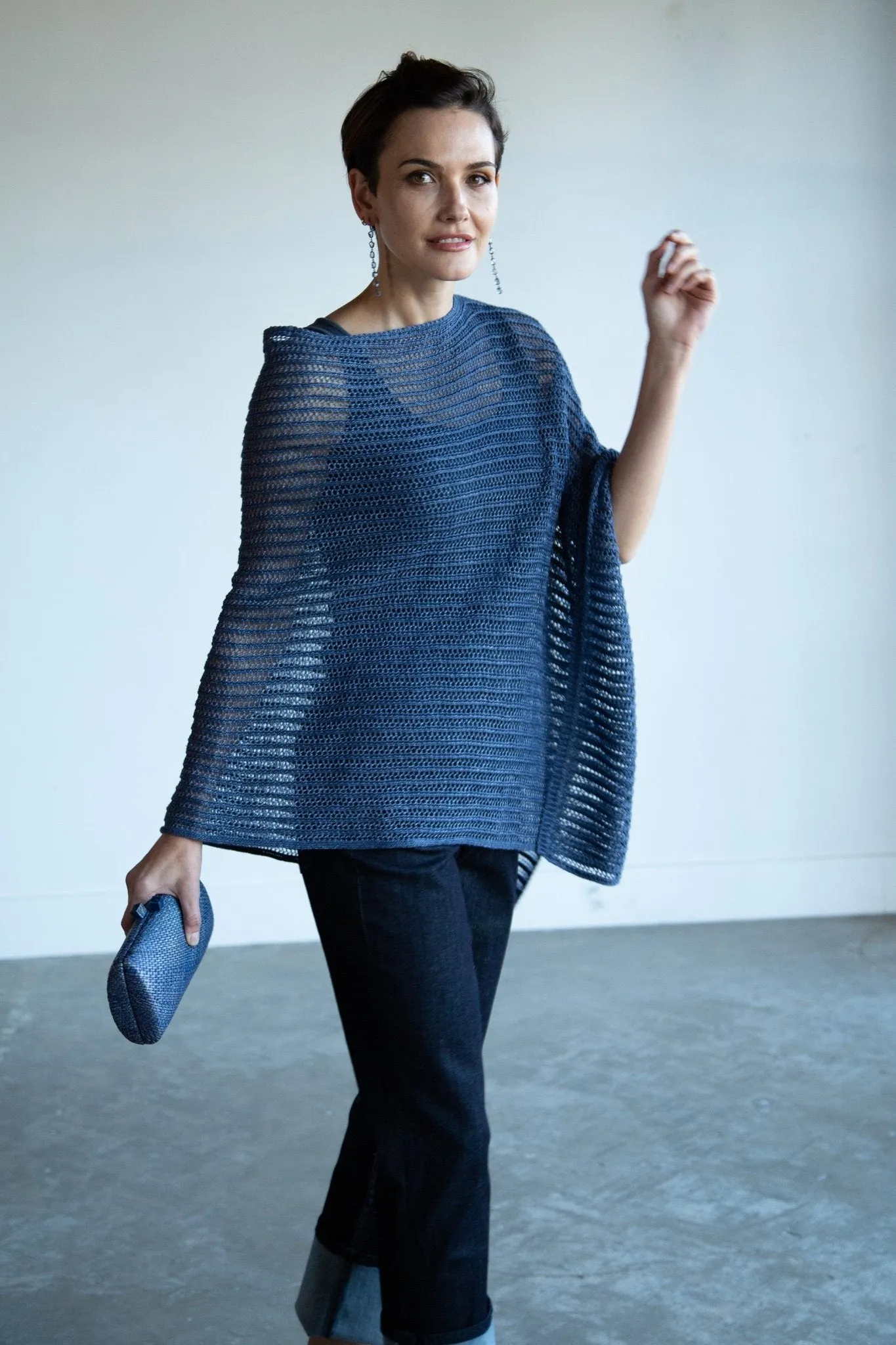 VARA WRAP IN LINEN KNIT