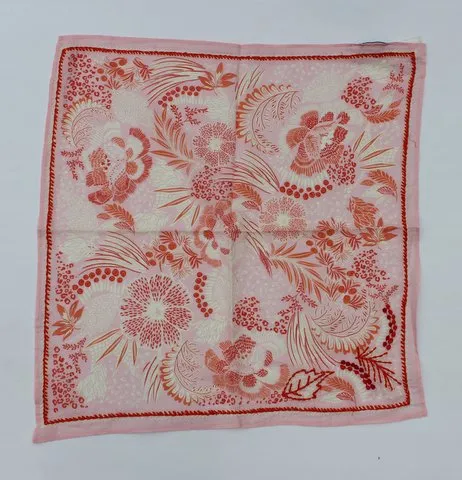 Vismaya - Square Scarf